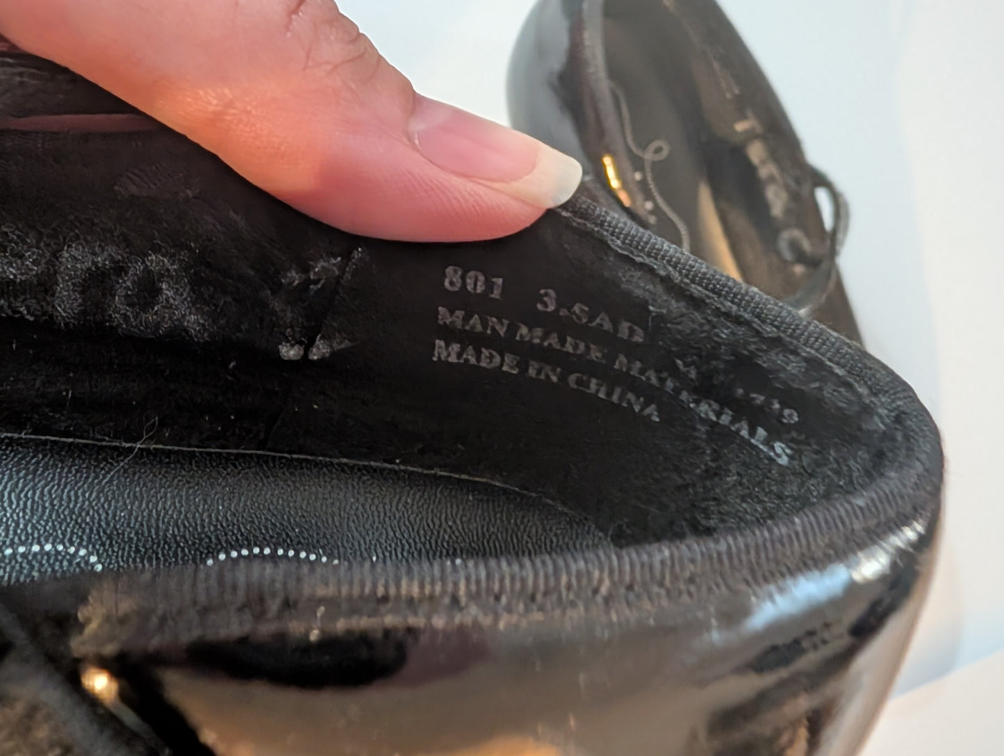 Black Tap shoes - Revolution sz 3.5 Kids/ 5.5 Women's