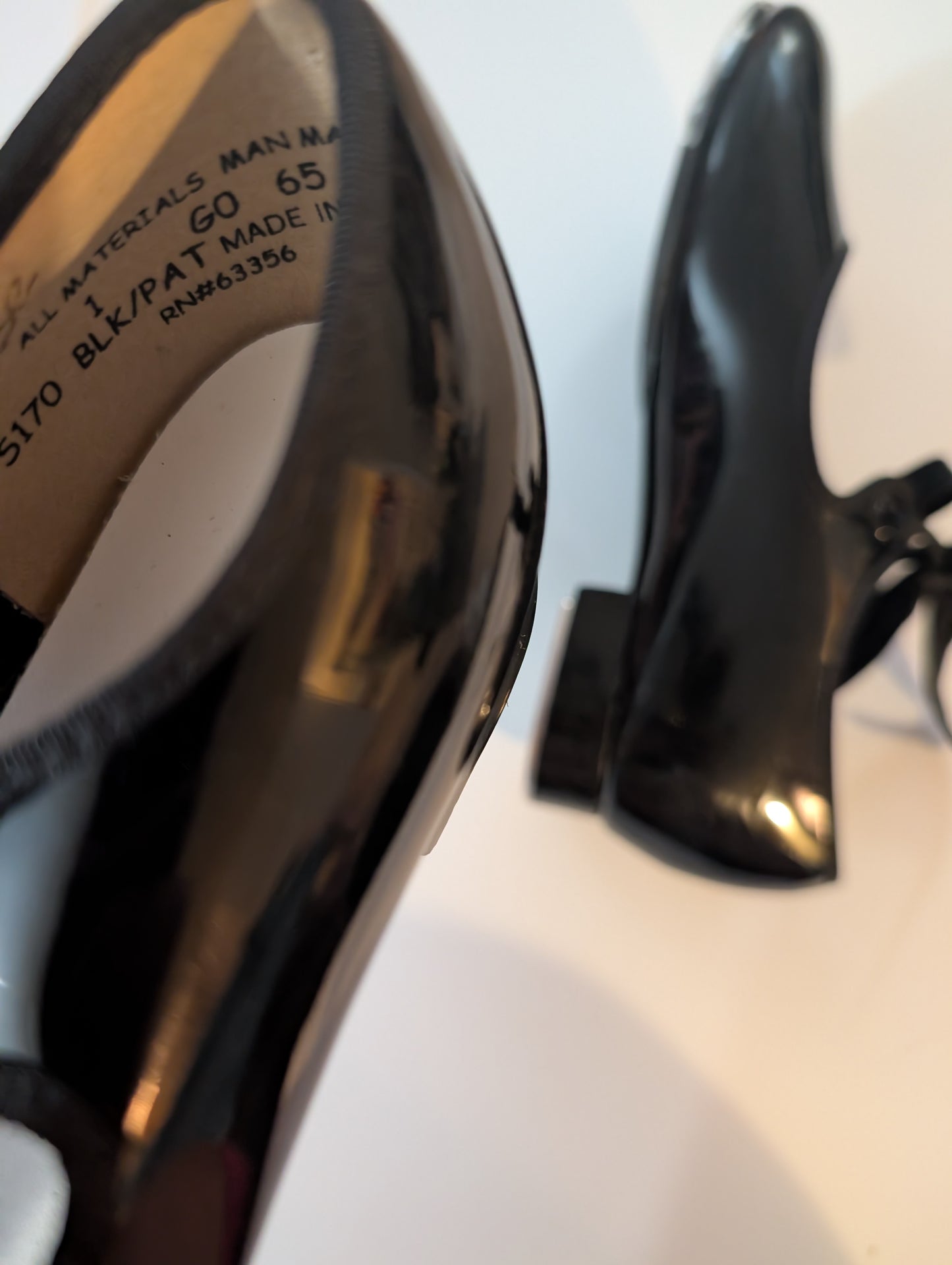 Black Tap Shoes - sz 1 kids