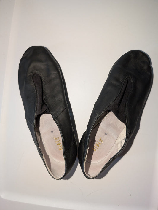 Bloch Black Leather Jazz Shoes - women's sz 6