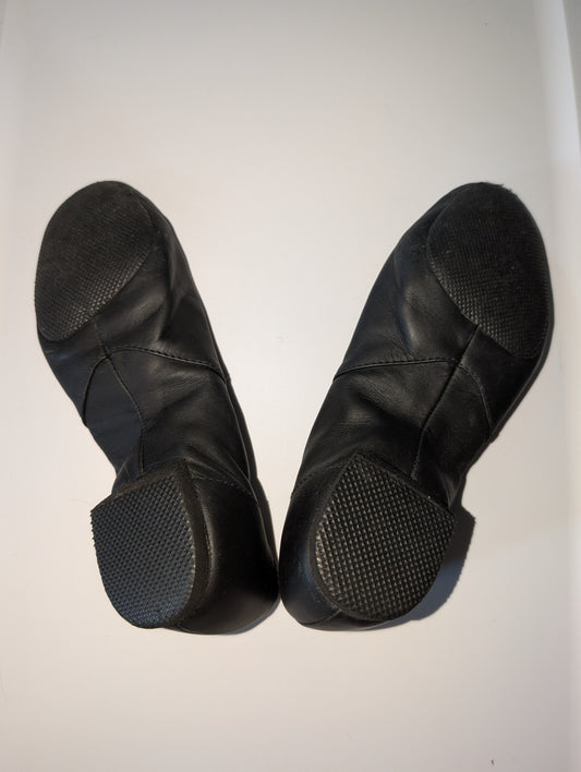 Bloch Black Leather Jazz Shoes - women's sz 6