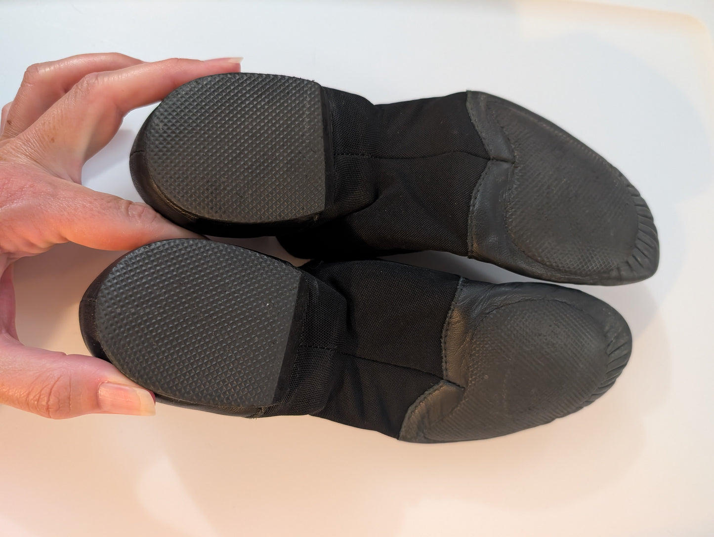 Black Bloch Jazz Shoes - sz 9.5 womens