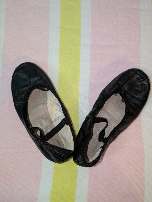 Black Leather-style Full-sole Ballet Shoes - sz 1.5 kids