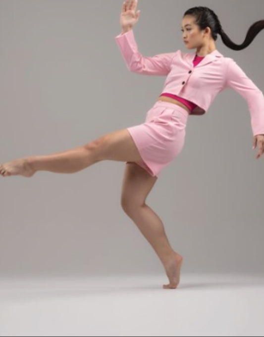 Pink Shorts/Blazer Suit Musical Theater/Contemporary Costume Weissman sz XSA top, IC shorts